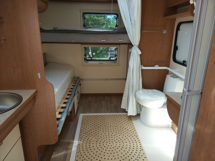 Autocaravana adaptada movilidad reducida discapacidad Blucamp Sky Free Autocaravana adaptada para silla de ruedas Blucamp Sky Free