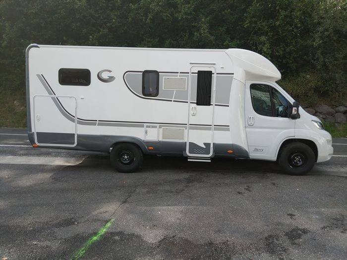 Autocaravana Giottiline Therry 32 Autocaravana Giottiline Therry 32