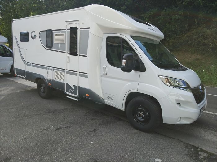 Autocaravana Giottiline Therry 32 Autocaravana Giottiline Therry 32