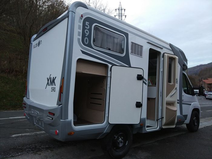 20200419-autocaravana-ilusion-xmk-590-3 20200419-autocaravana-ilusion-xmk-590-2