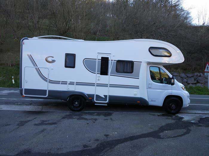 Autocaravana Giottiline Therry 45 Autocaravana Giottiline Therry 45