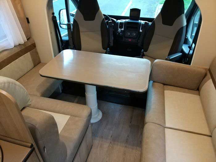 Autocaravana Giottiline Therry 45 Autocaravana Giottiline Therry 45