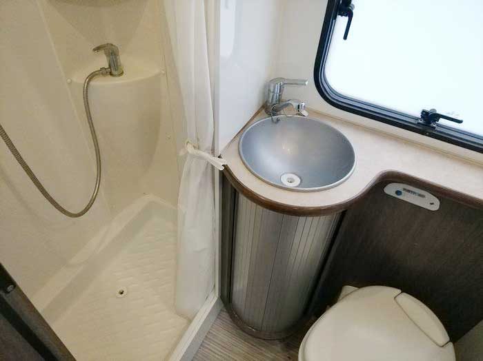 Autocaravana Blucamp Sky 50 G Autocaravana Blucamp Sky 50 G