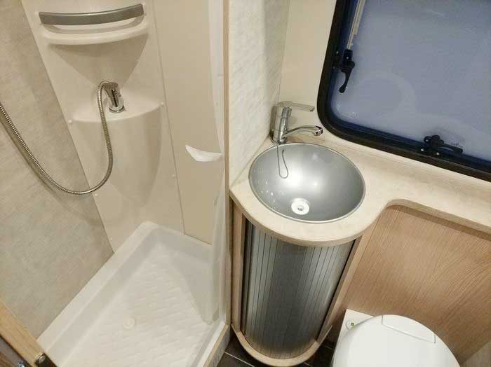 Autocaravana Blucamp Sky 50 G Autocaravana Blucamp Sky 50 G