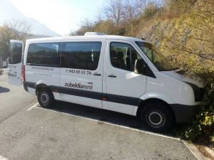 Furgoneta de pasajeros Volkswagen Crafter en alquiler
