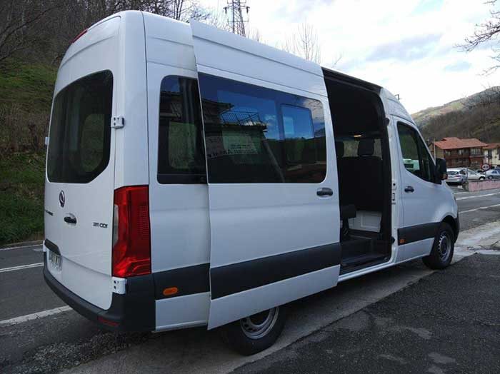 Furgoneta microbús Mercedes Sprinter Tourer Furgoneta microbús Mercedes Sprinter Tourer