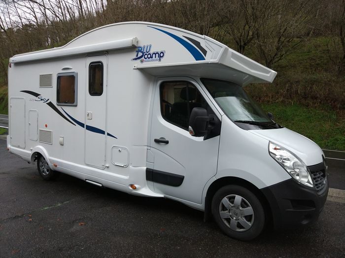 Autocaravana Blucamp Sky 22 S Autocaravana Blucamp Sky 22 S