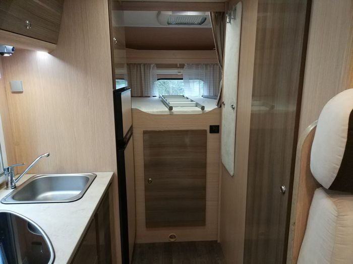 Autocaravana Blucamp Sky 22 S Autocaravana Blucamp Sky 22 S