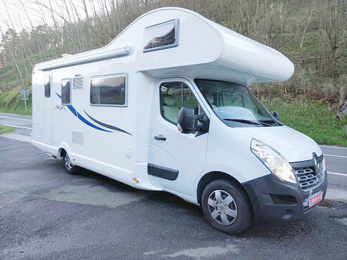 Autocaravana Blucamp Sky 71