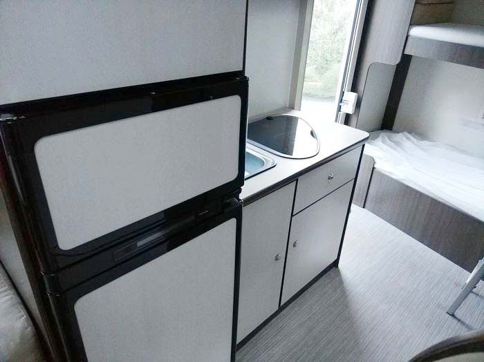 Autocaravana Blucamp Sky 71 Autocaravana Blucamp Sky 71