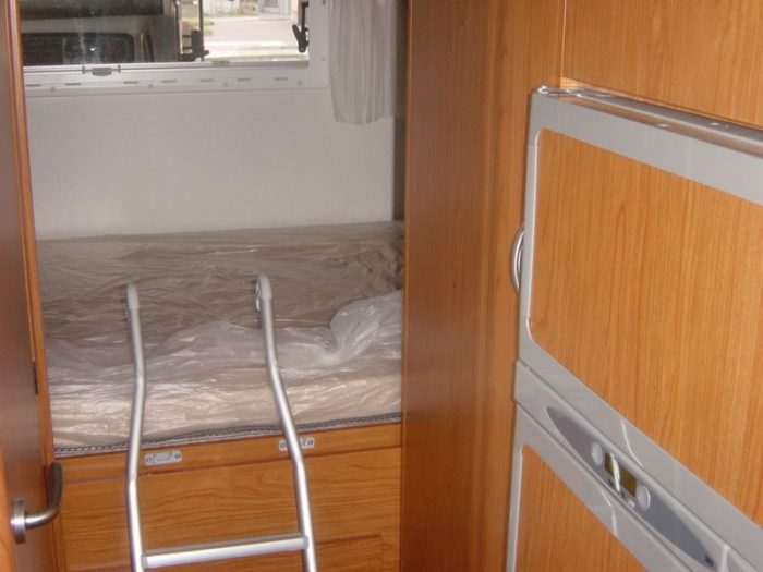 Autocaravana de 4 plazas Blucamp Sky 220 Autocaravana de 4 plazas Blucamp Sky 220