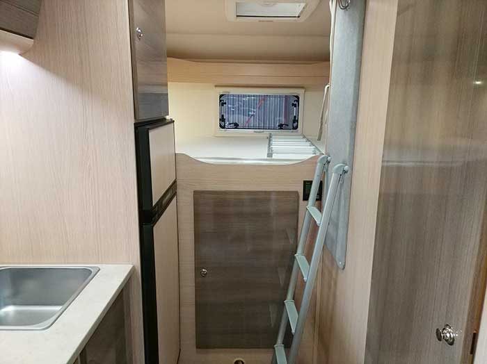 Autocaravana Blucamp Sky 22 S Autocaravana Blucamp Sky 22 S