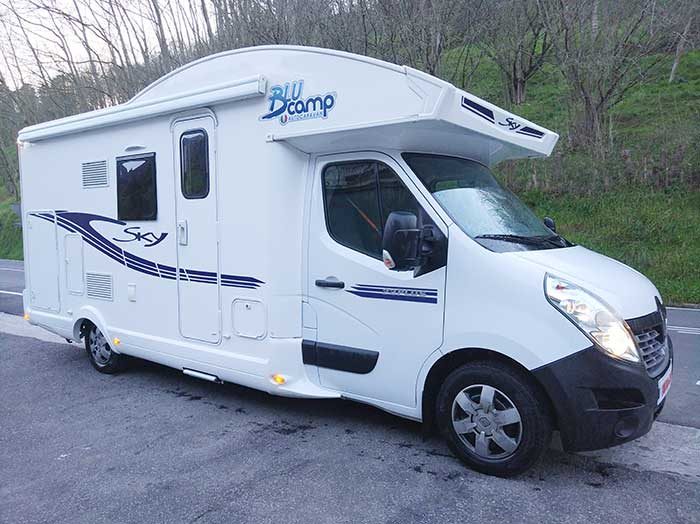 Autocaravana Blucamp Sky 22 S Autocaravana Blucamp Sky 22 S