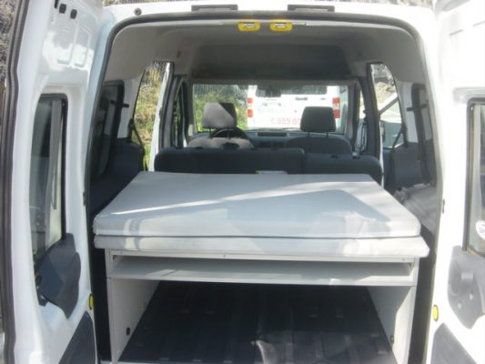 Furgoneta con camas Ford Tourneo Furgoneta con camas Ford Tourneo