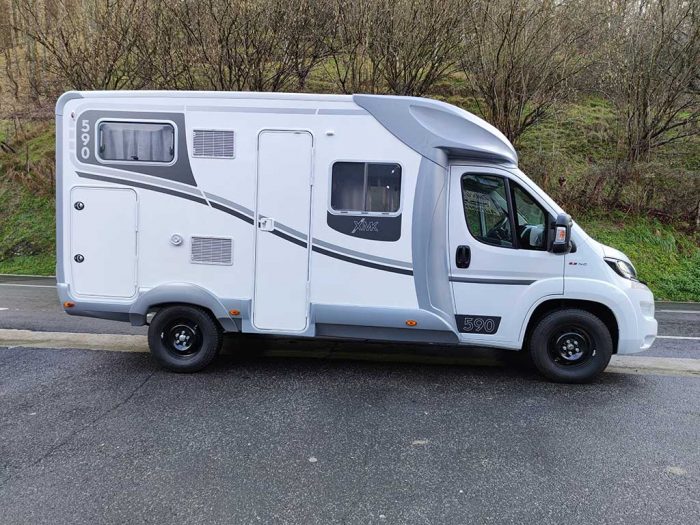 Autocaravana perfilada Ilusion XMK 590 H Autocaravana perfilada Ilusion XMK 590 H