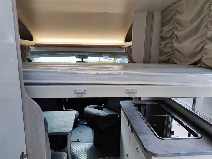 Autocaravana perfilada Ilusion XMK 590 H Autocaravana perfilada Ilusion XMK 590 H