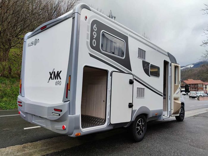 Autocaravana perfilada Ilusion XMK 690 H Autocaravana perfilada Ilusion XMK 690 H