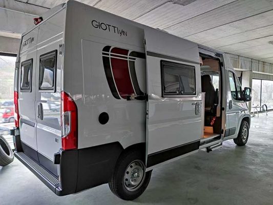 Alquiler y venta de cámper Giottivan 60T Alquiler y venta de cámper Giottivan 60T