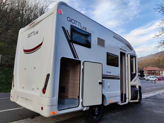 Alquiler y venta de Autocaravana Giottiline Siena 322 Privilege Alquiler y venta de Autocaravana Giottiline Siena 322 Privilege