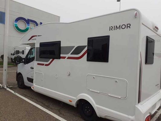 Alquiler y venta de autocaravana Rimor Hygge 12 Plus Top Edition Alquiler y venta de autocaravana Rimor Hygge 12 Plus Top Edition